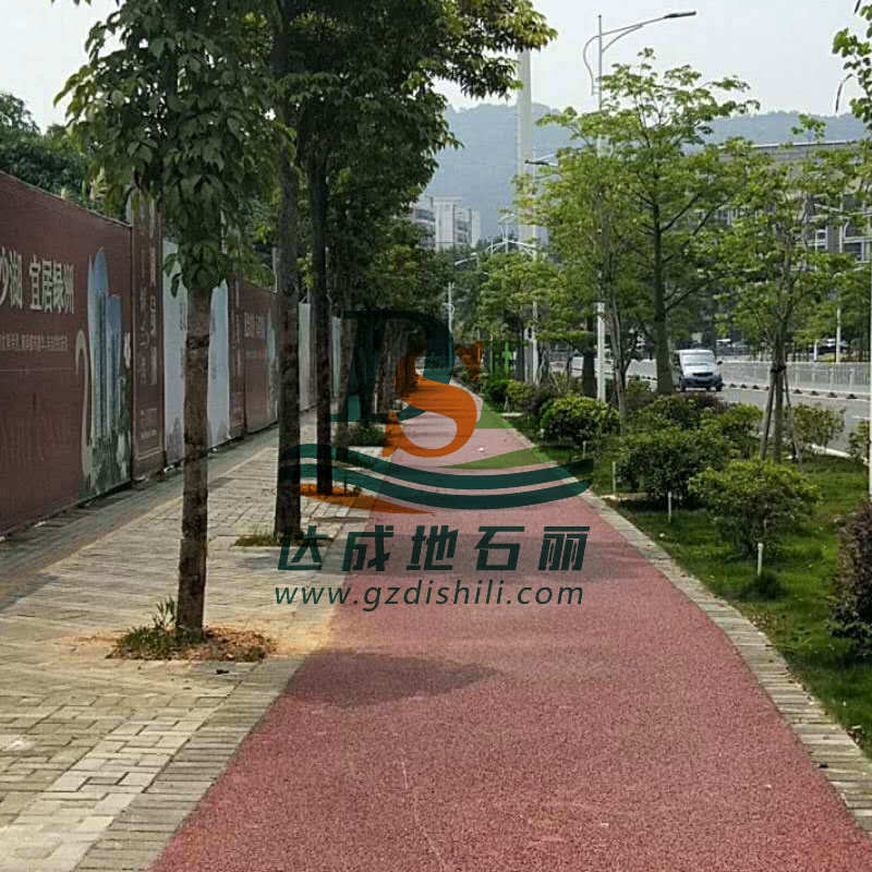 海綿城市透水混凝土建設(shè)是如何吸水的呢？